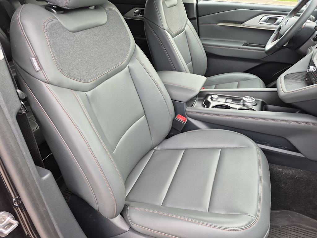Thumbnail: 2026 Ford Explorer - 24