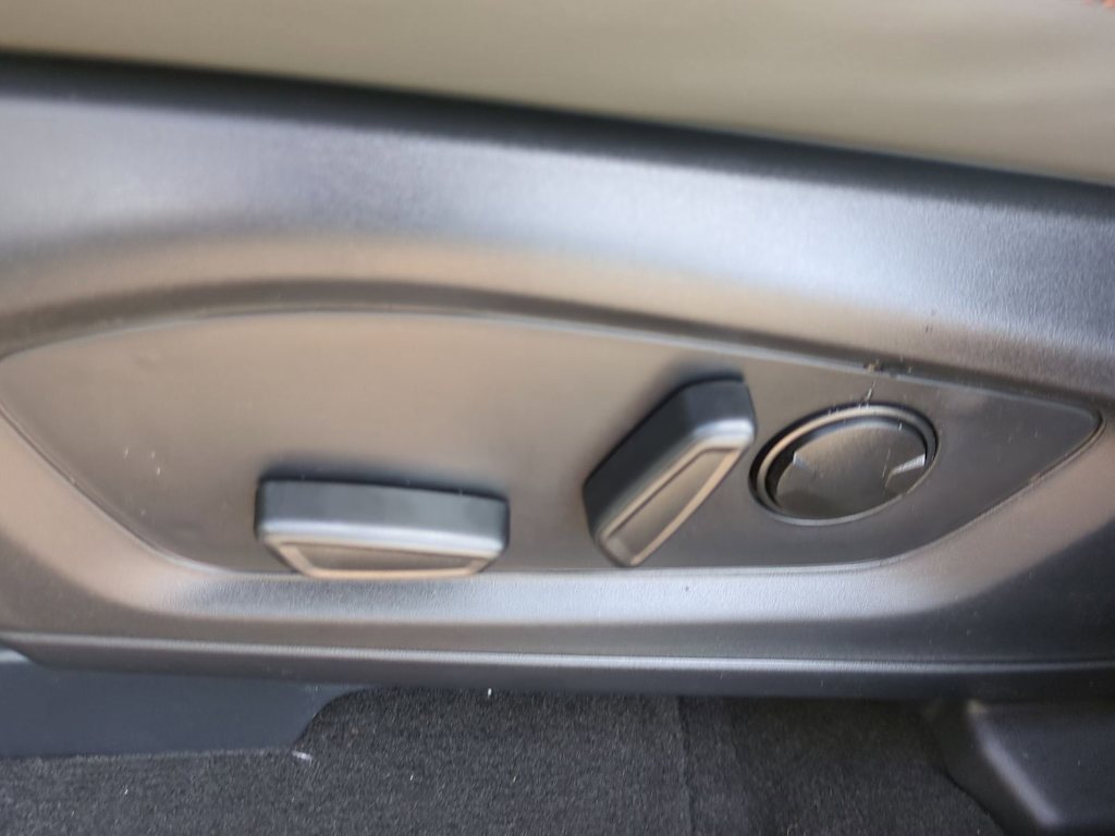 Thumbnail: 2026 Ford Explorer - 24