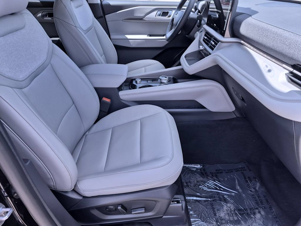 Thumbnail: 2026 Ford Explorer - 24