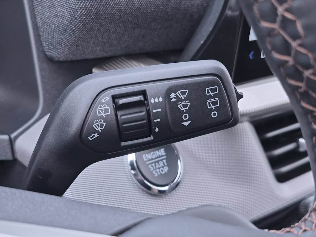 Thumbnail: 2026 Ford Explorer - 30