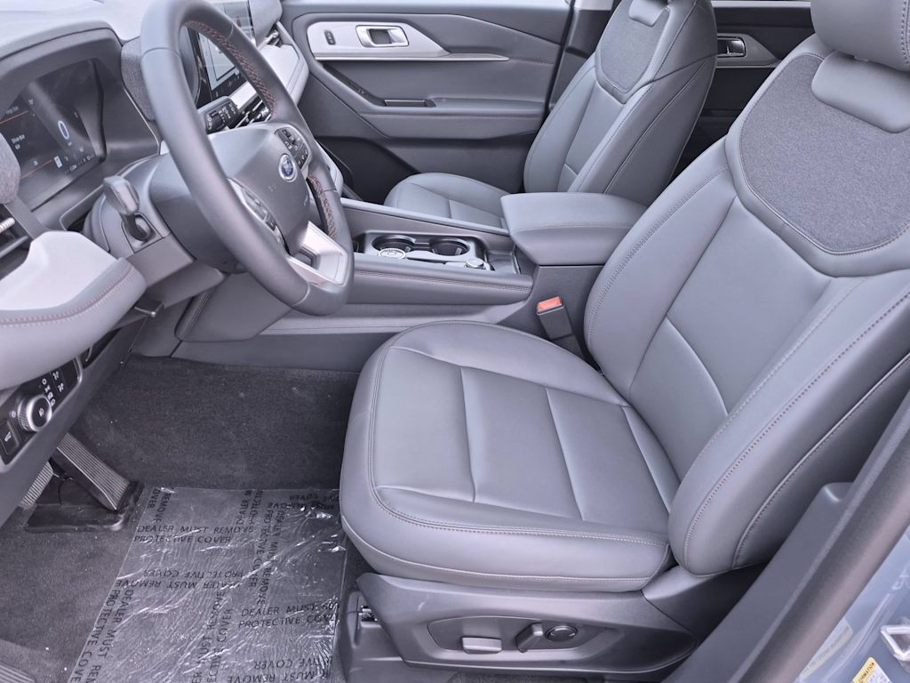 Thumbnail: 2026 Ford Explorer - 10