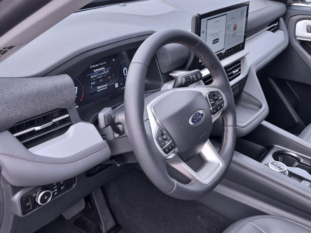 Thumbnail: 2026 Ford Explorer - 2