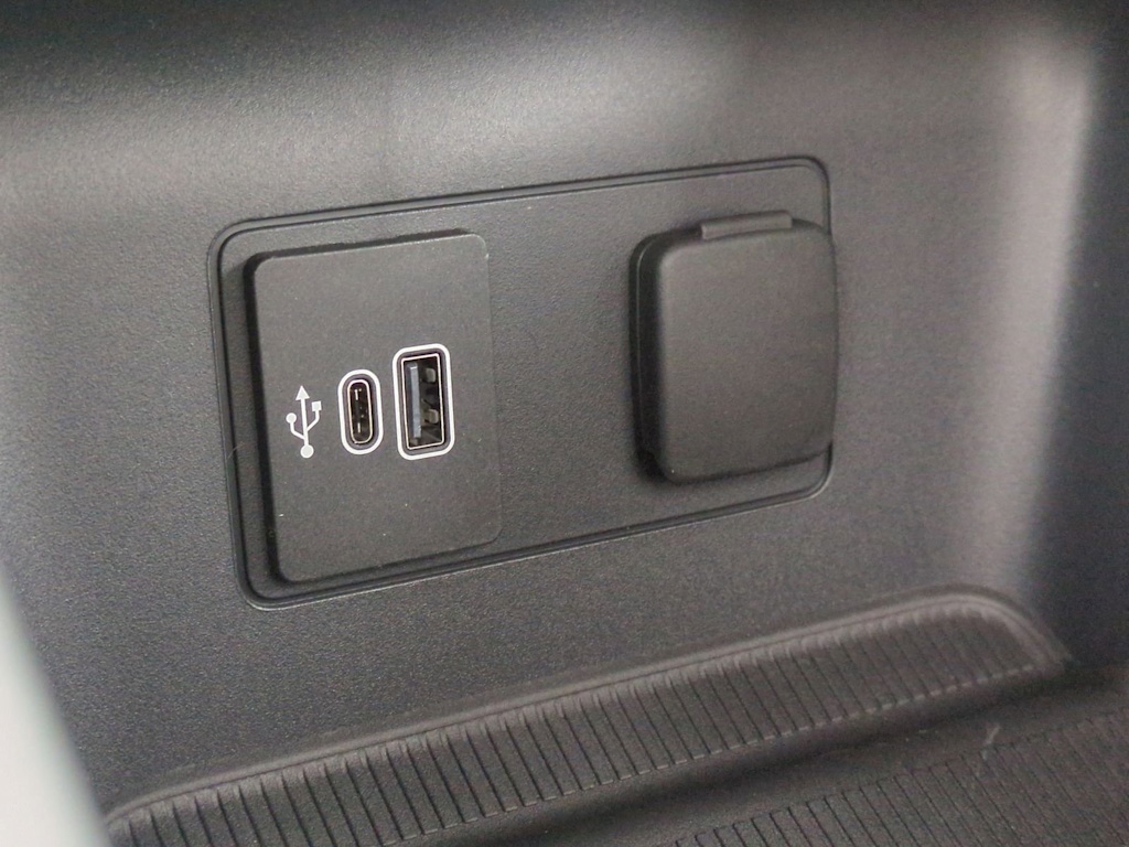 Thumbnail: 2026 Ford Explorer - 37