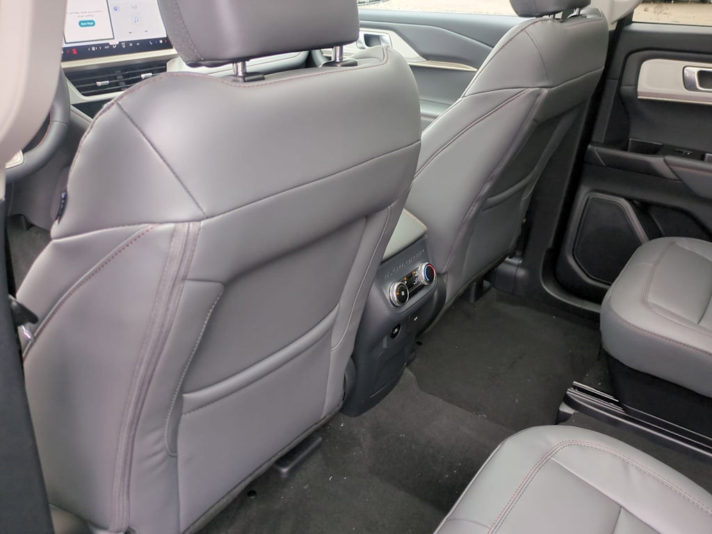 Thumbnail: 2026 Ford Explorer - 12