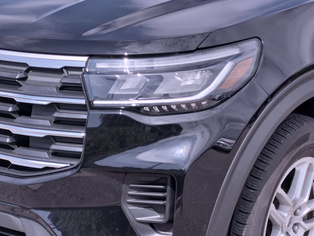 Thumbnail: 2025 Ford Explorer - 21