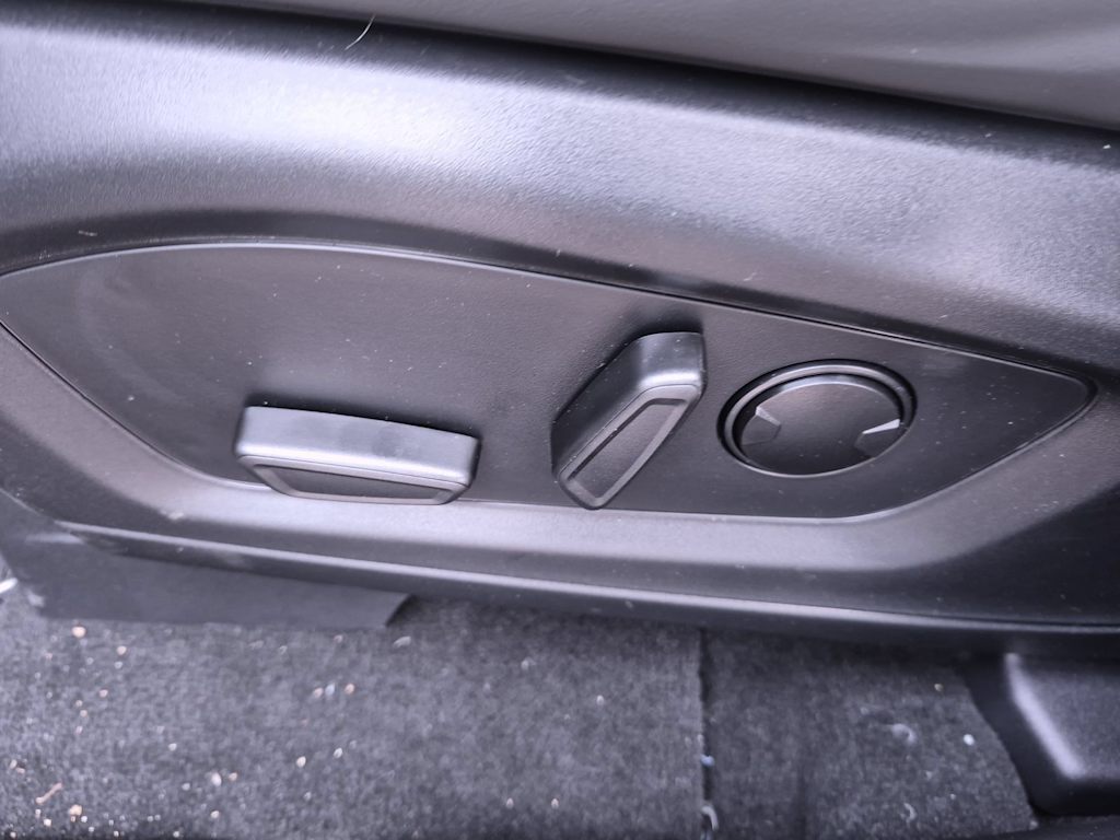 Thumbnail: 2026 Ford Explorer - 26