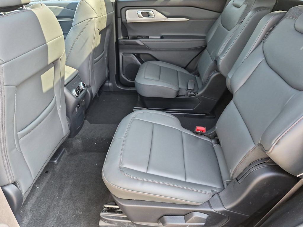 Thumbnail: 2026 Ford Explorer - 27