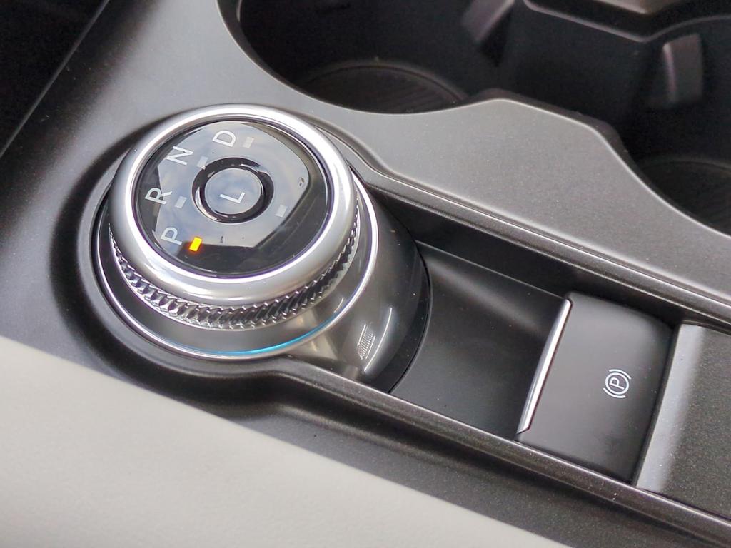 Thumbnail: 2026 Ford Explorer - 15