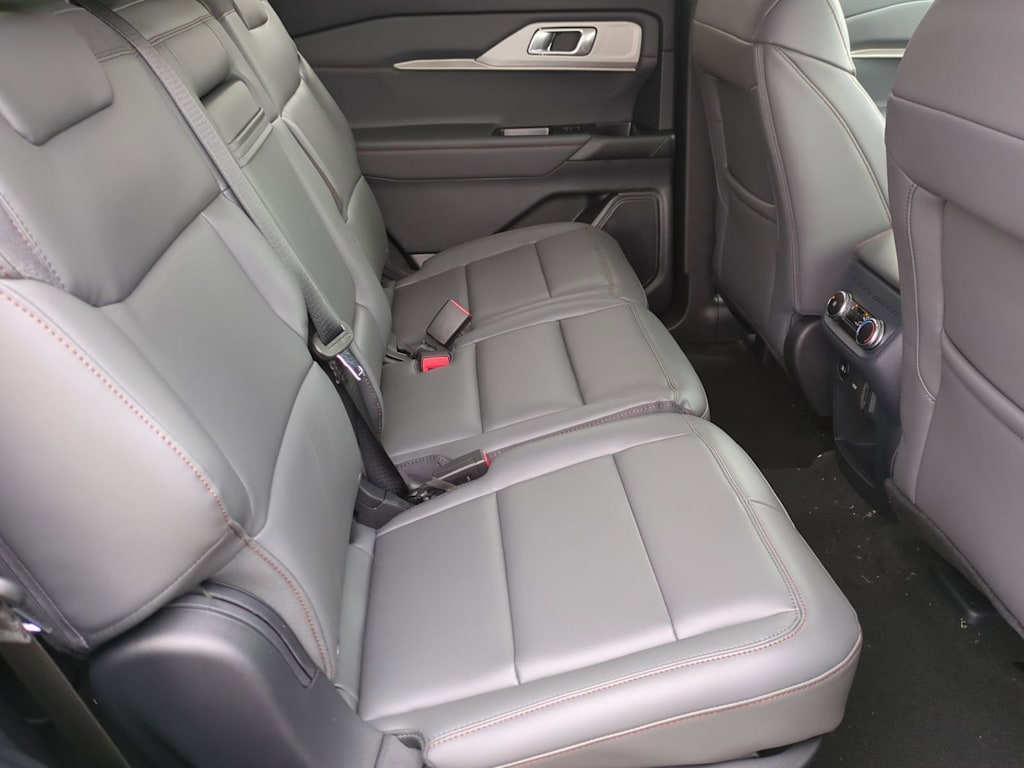 Thumbnail: 2026 Ford Explorer - 26