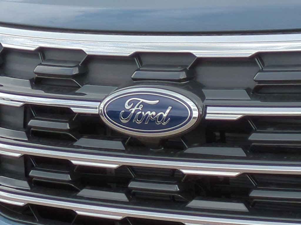 Thumbnail: 2026 Ford Explorer - 7