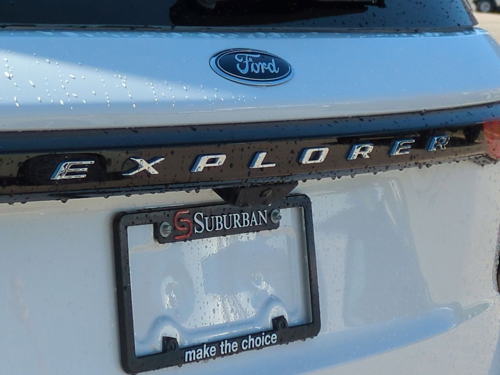 Thumbnail: 2026 Ford Explorer - 4