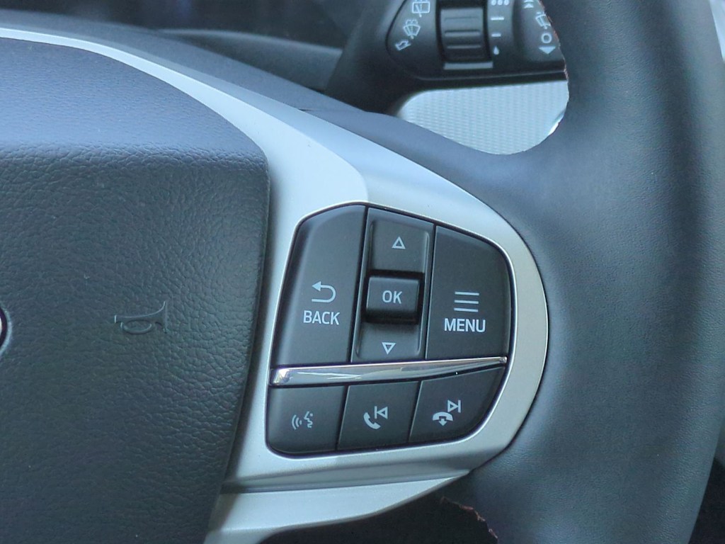 Thumbnail: 2026 Ford Explorer - 30