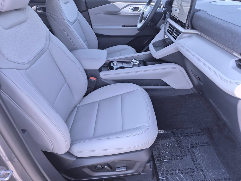 Thumbnail: 2026 Ford Explorer - 10
