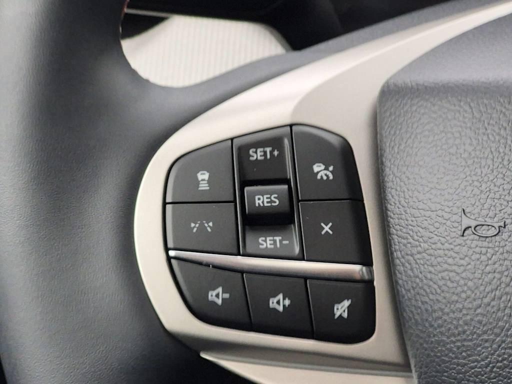 Thumbnail: 2026 Ford Explorer - 5