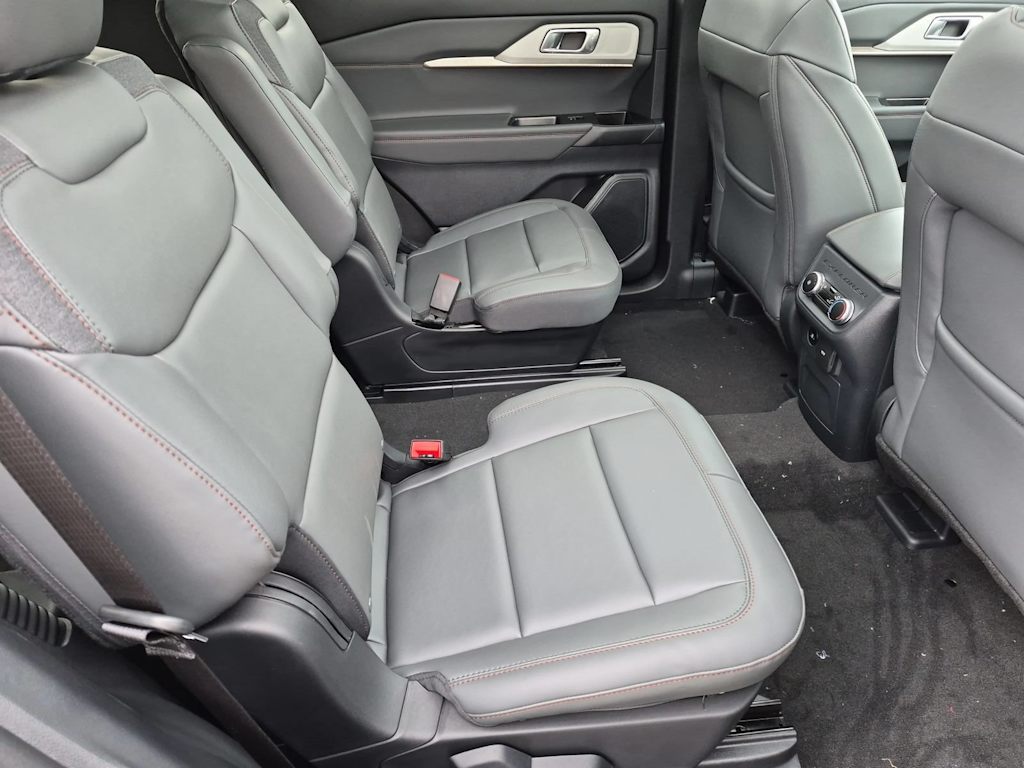 Thumbnail: 2026 Ford Explorer - 2