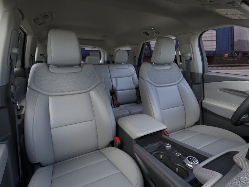 Thumbnail: 2026 Ford Explorer - 7
