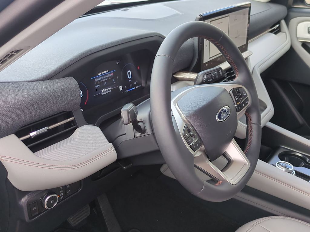 Thumbnail: 2026 Ford Explorer - 2