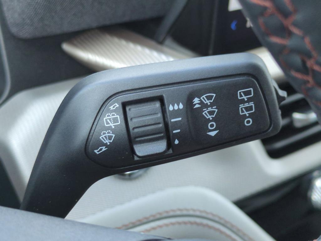 Thumbnail: 2026 Ford Explorer - 30