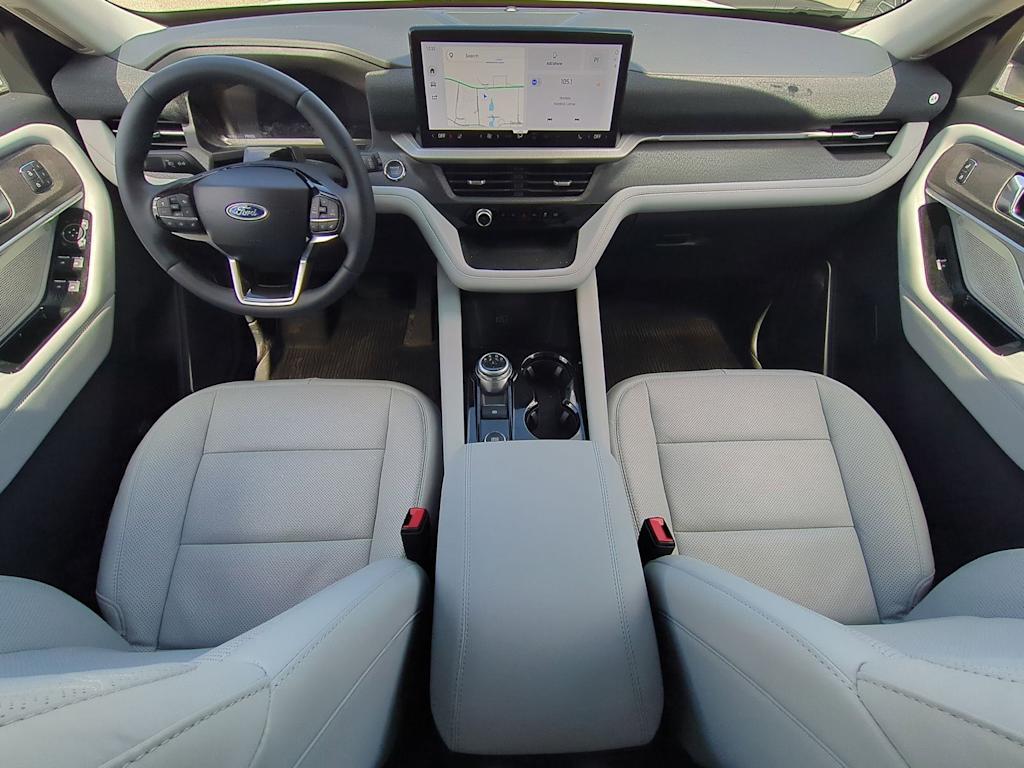 Thumbnail: 2026 Ford Explorer - 9