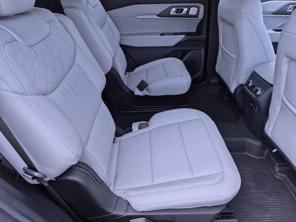 Thumbnail: 2026 Ford Explorer - 24