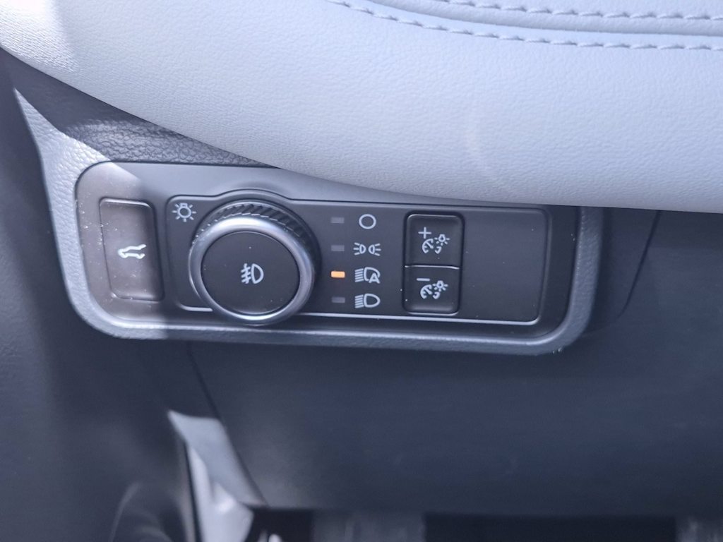 Thumbnail: 2026 Ford Explorer - 33