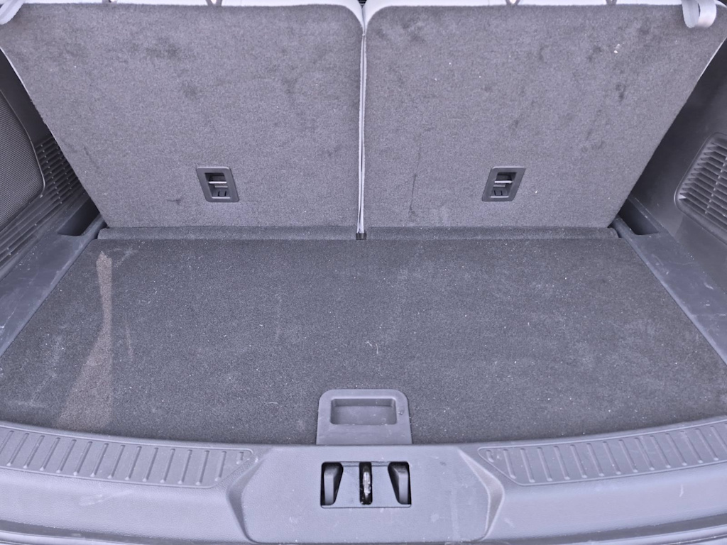 Thumbnail: 2026 Ford Explorer - 35