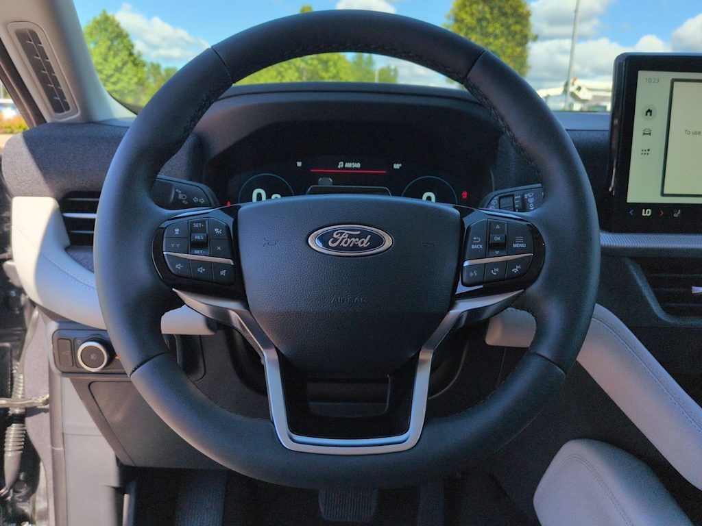 Thumbnail: 2026 Ford Explorer - 14