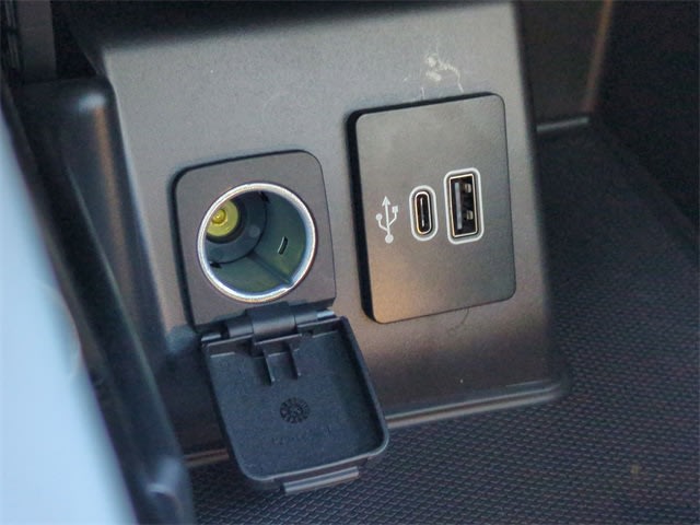 Thumbnail: 2025 Ford Explorer - 34