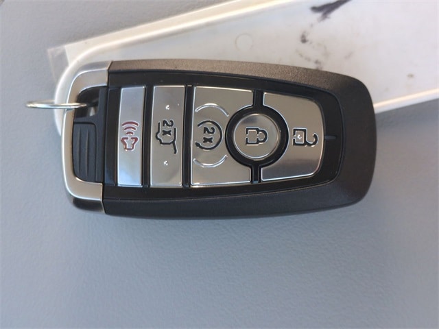 Thumbnail: 2025 Ford Explorer - 38