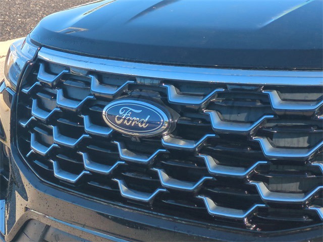 Thumbnail: 2025 Ford Explorer - 7