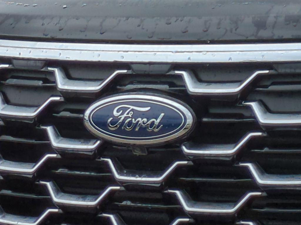 Thumbnail: 2026 Ford Explorer - 6