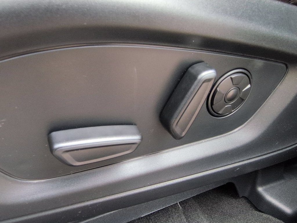 Thumbnail: 2026 Ford Explorer - 26