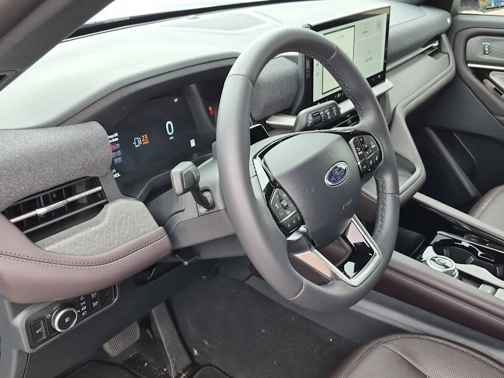 Thumbnail: 2026 Ford Explorer - 2