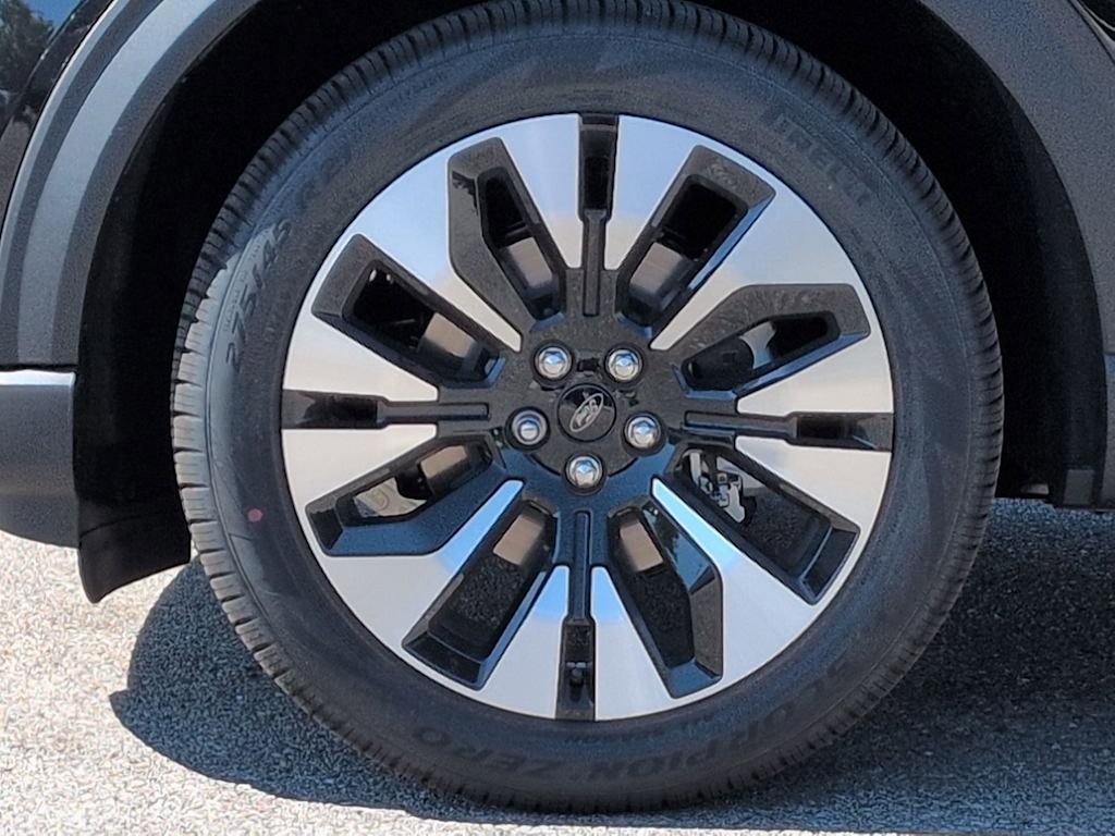 Thumbnail: 2026 Ford Explorer - 8