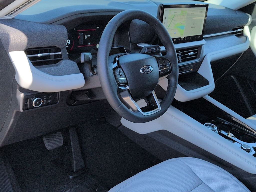 Thumbnail: 2026 Ford Explorer - 2