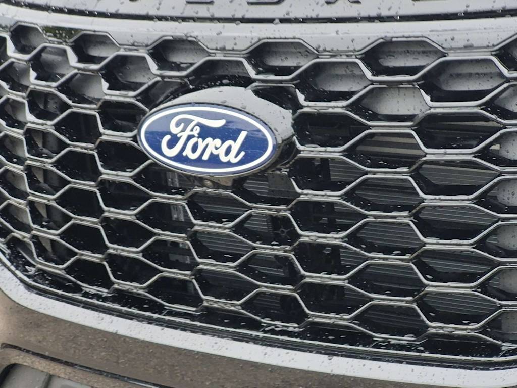 Thumbnail: 2027 Ford Explorer - 7