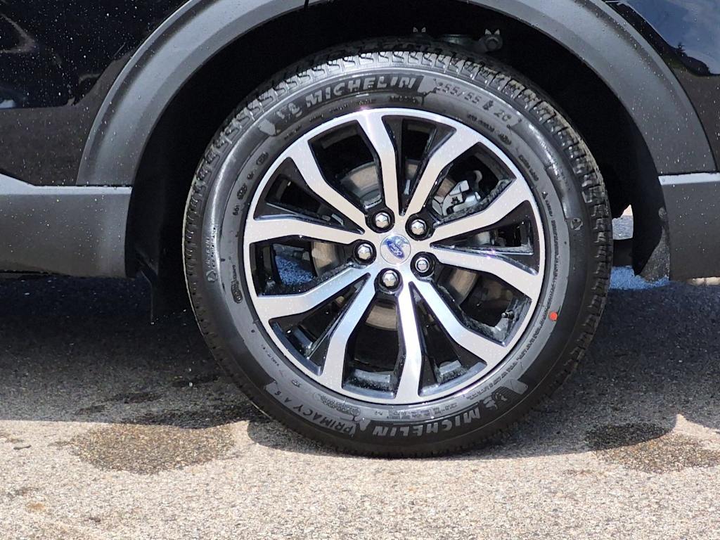 Thumbnail: 2026 Ford Explorer - 8