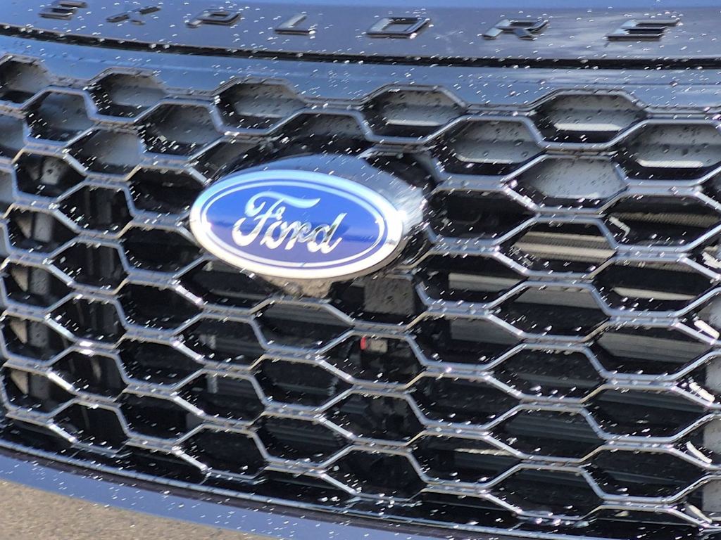 Thumbnail: 2026 Ford Explorer - 7