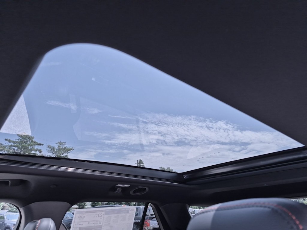 Thumbnail: 2026 Ford Explorer - 25