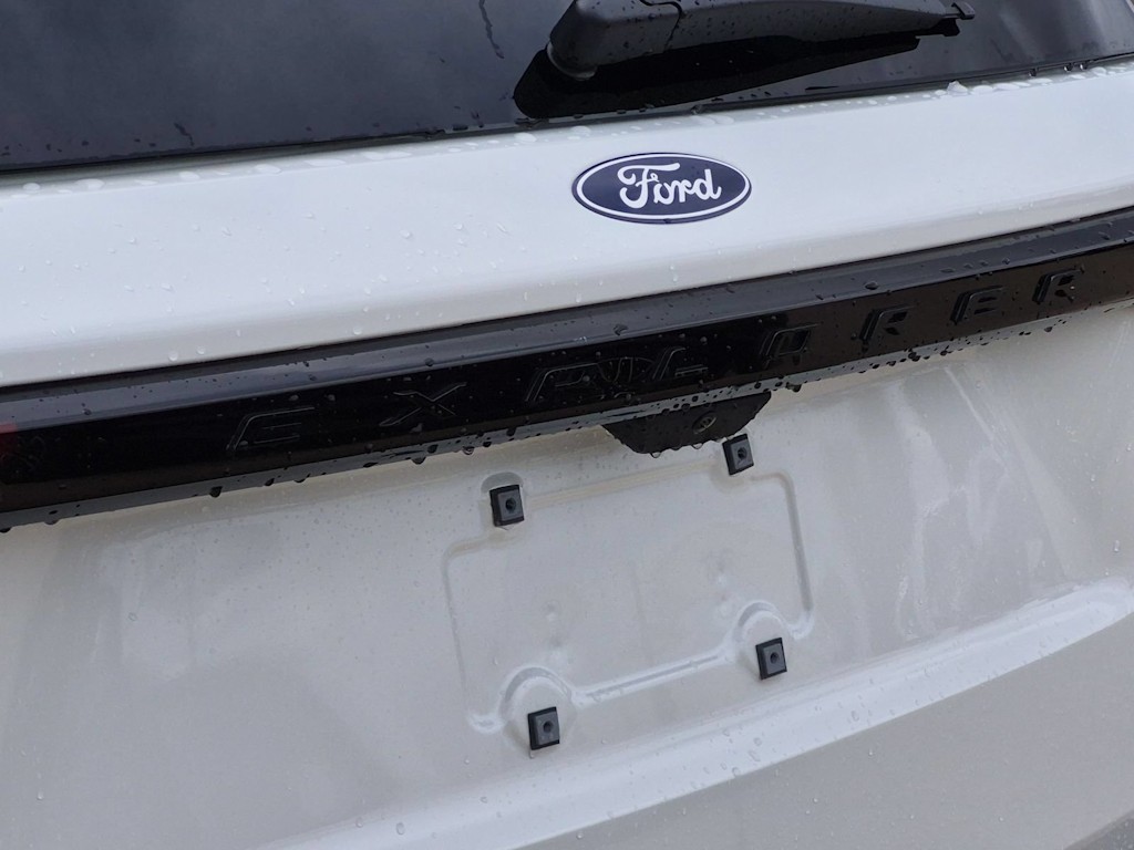 Thumbnail: 2027 Ford Explorer - 23