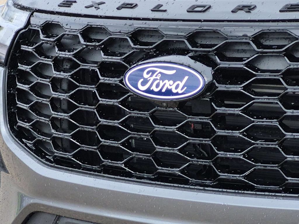 Thumbnail: 2027 Ford Explorer - 7
