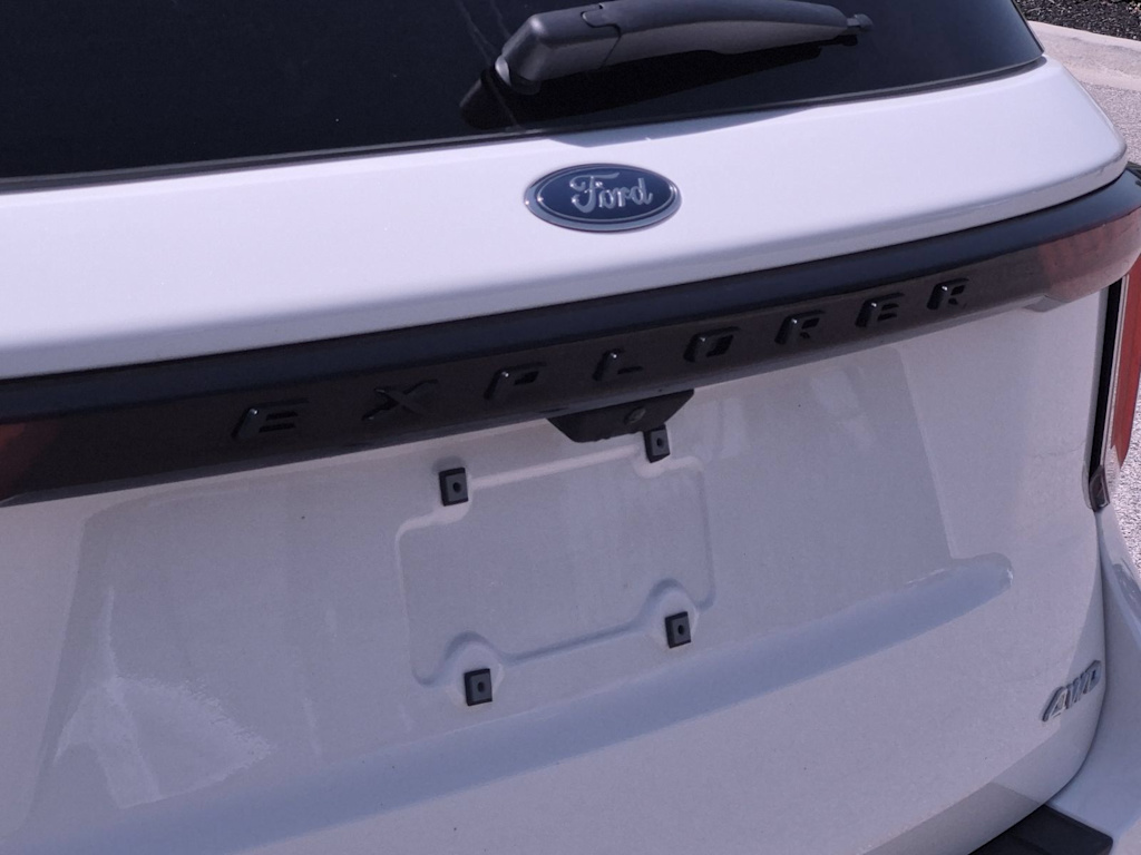 Thumbnail: 2025 Ford Explorer - 22