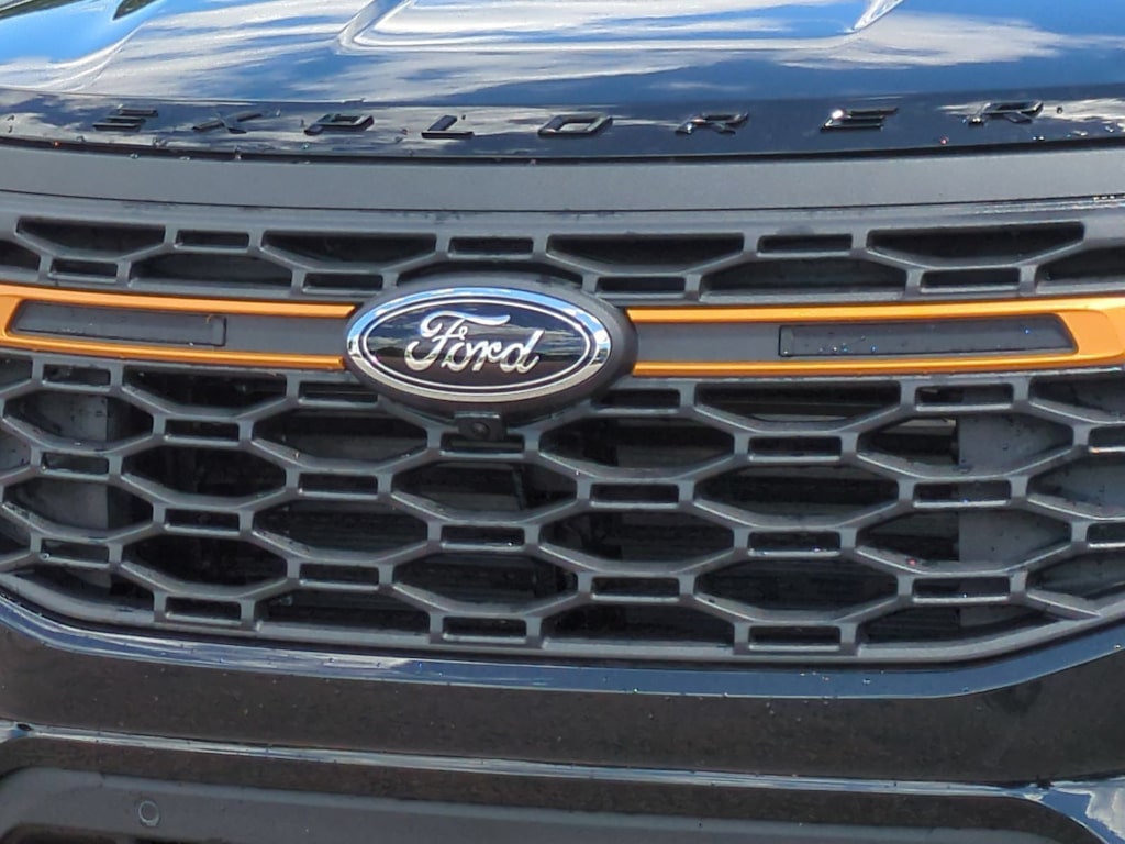 Thumbnail: 2026 Ford Explorer - 6