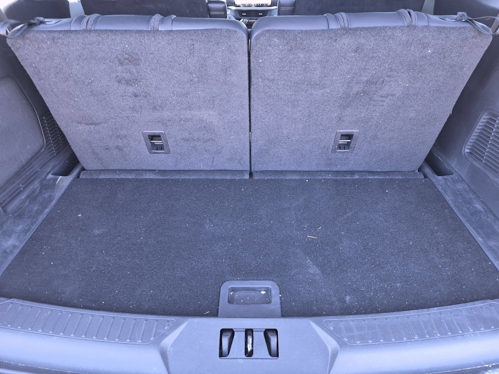 Thumbnail: 2026 Ford Explorer - 14