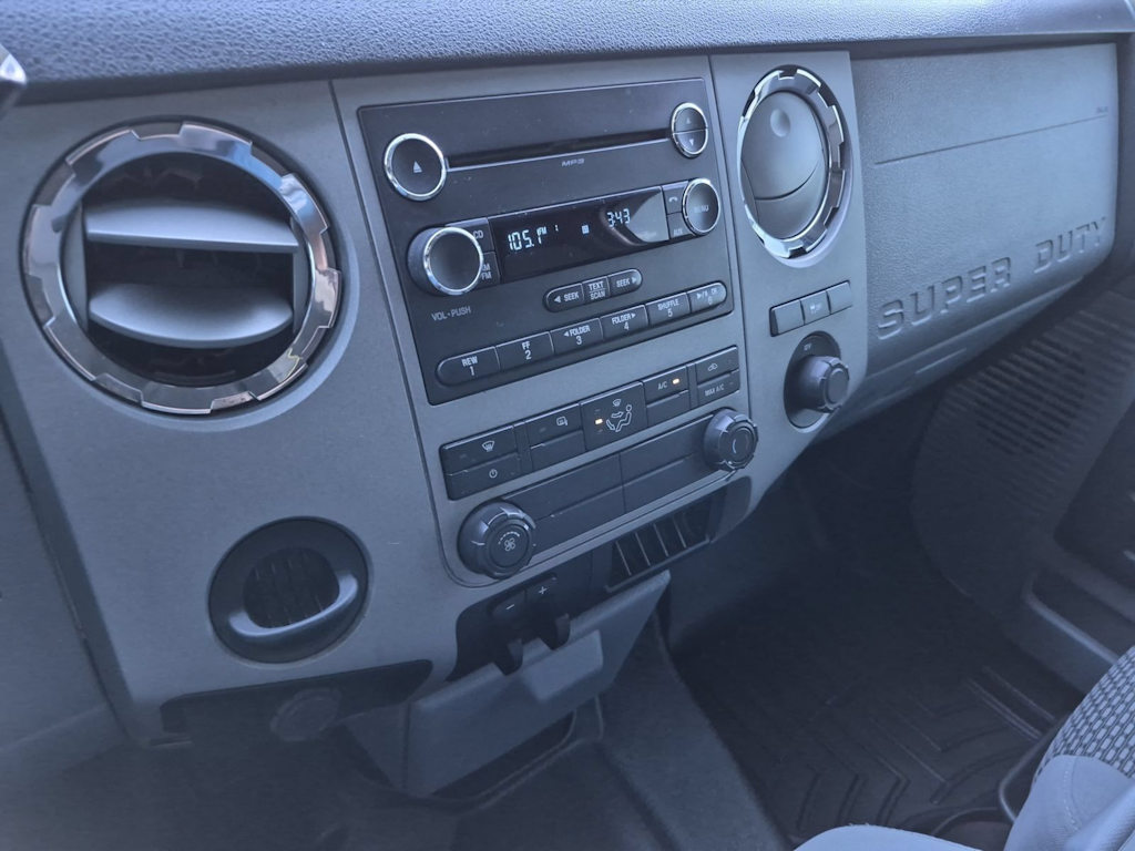 Thumbnail: 2015 Ford F-250 - 30