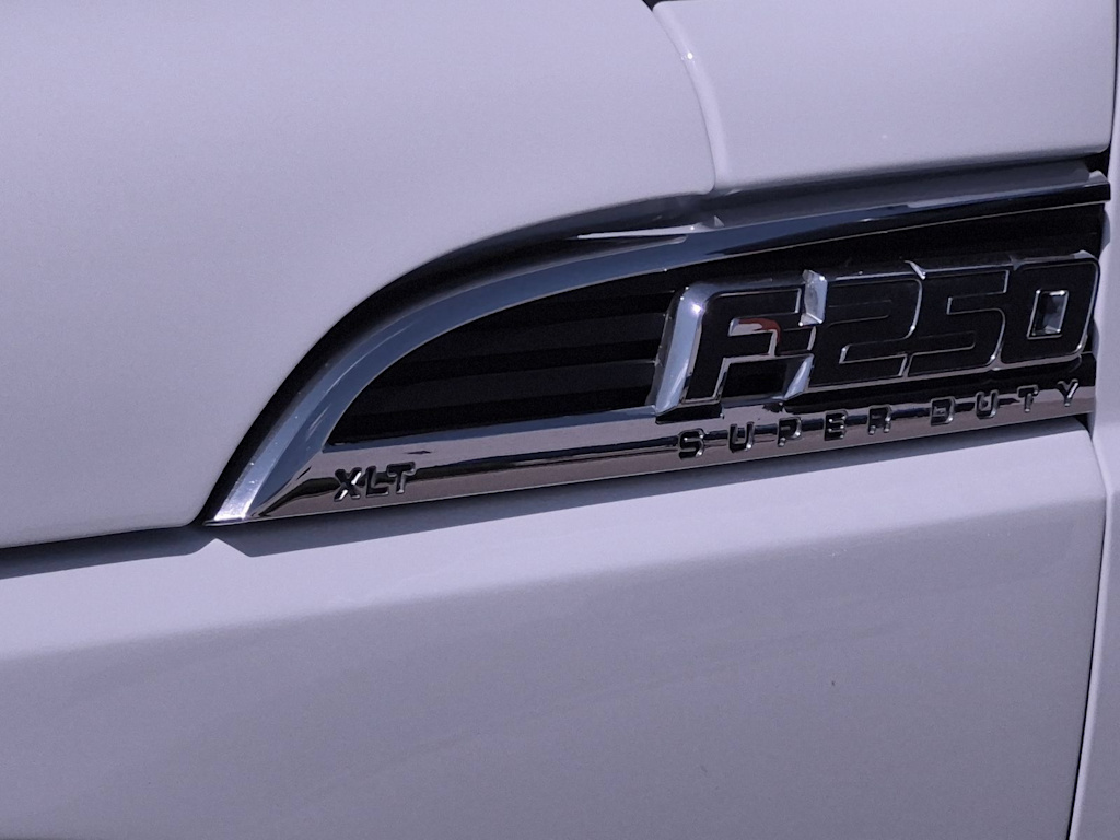 Thumbnail: 2015 Ford F-250 - 22