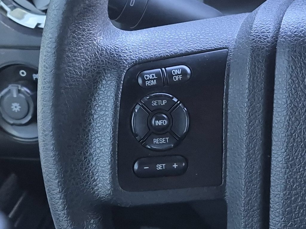 Thumbnail: 2015 Ford F-250 - 26