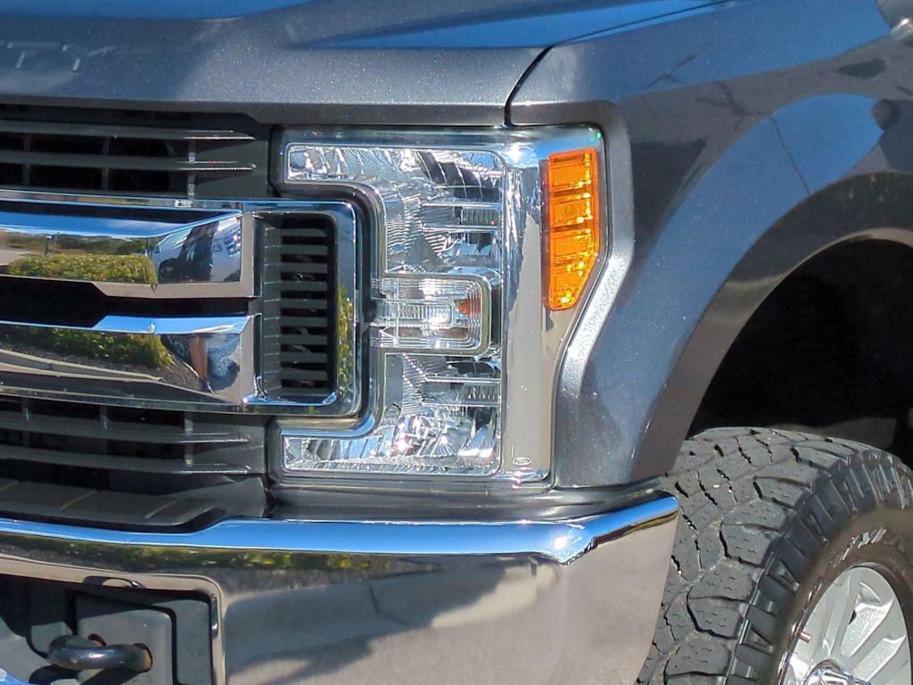 Thumbnail: 2017 Ford F-250 - 23