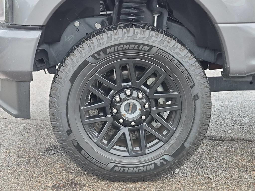 Thumbnail: 2022 Ford F-250 - 8