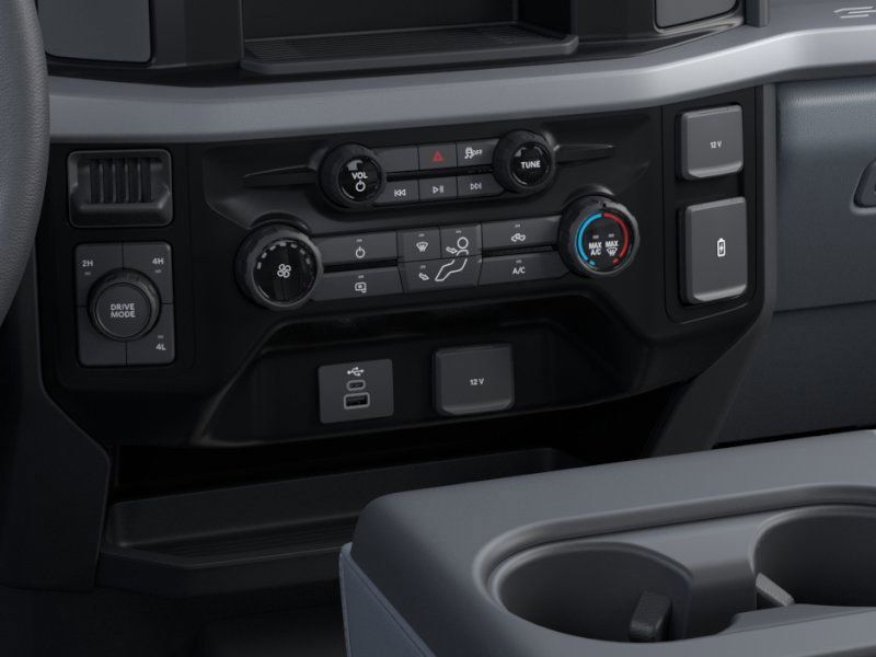 Thumbnail: 2026 Ford F-250 - 18
